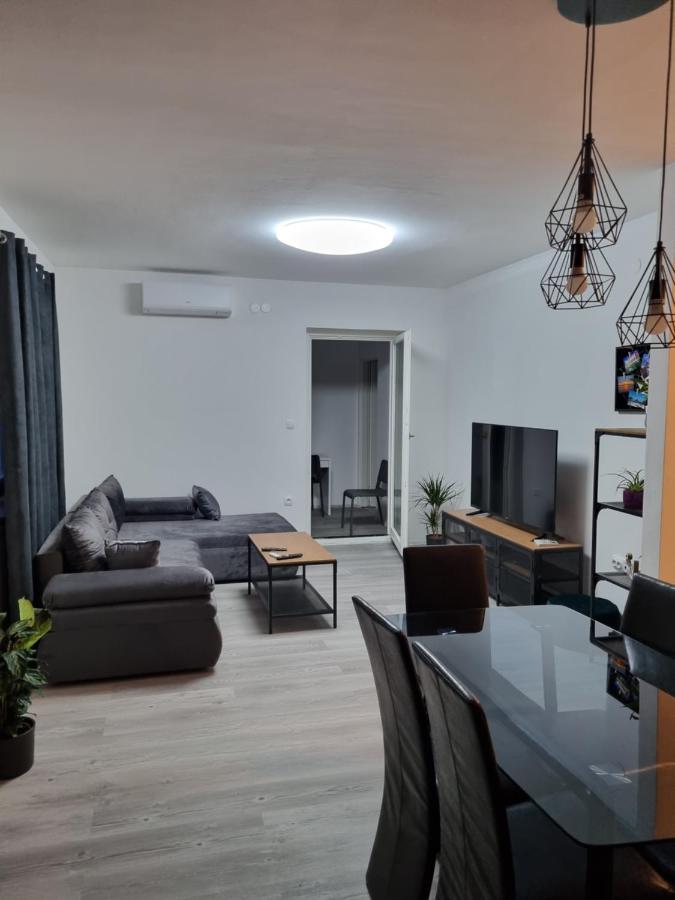 Maki Apartment Pula Exterior photo